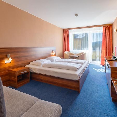 Lipno Wellness - Frymburk C104 Privat Family Room Exterior photo