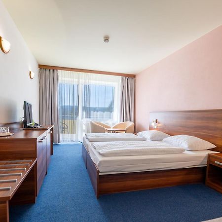 Lipno Wellness - Frymburk C104 Privat Family Room Exterior photo
